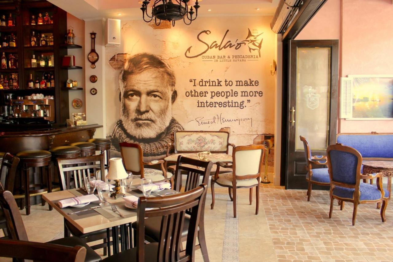 Private Room In The Heart Of Calle Ocho Miami Exterior photo