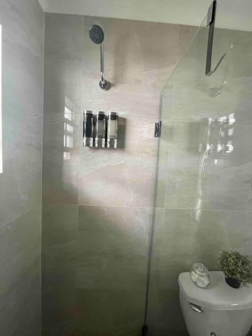 Private Room In The Heart Of Calle Ocho Miami Exterior photo